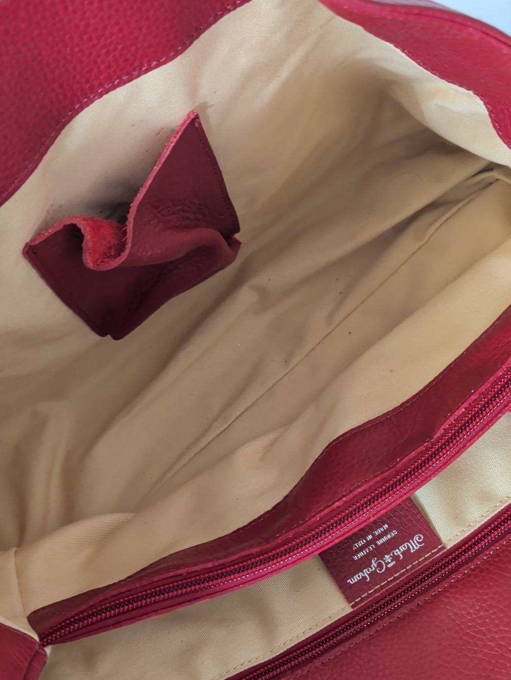 Mark & Graham Slouch Shoulder Bag Handbag - Red - Picture 11 of 16